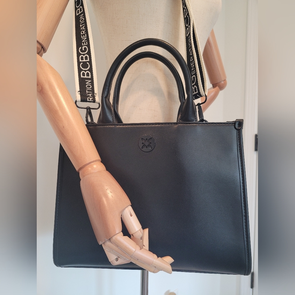 Crossbody / handbag bcbg black